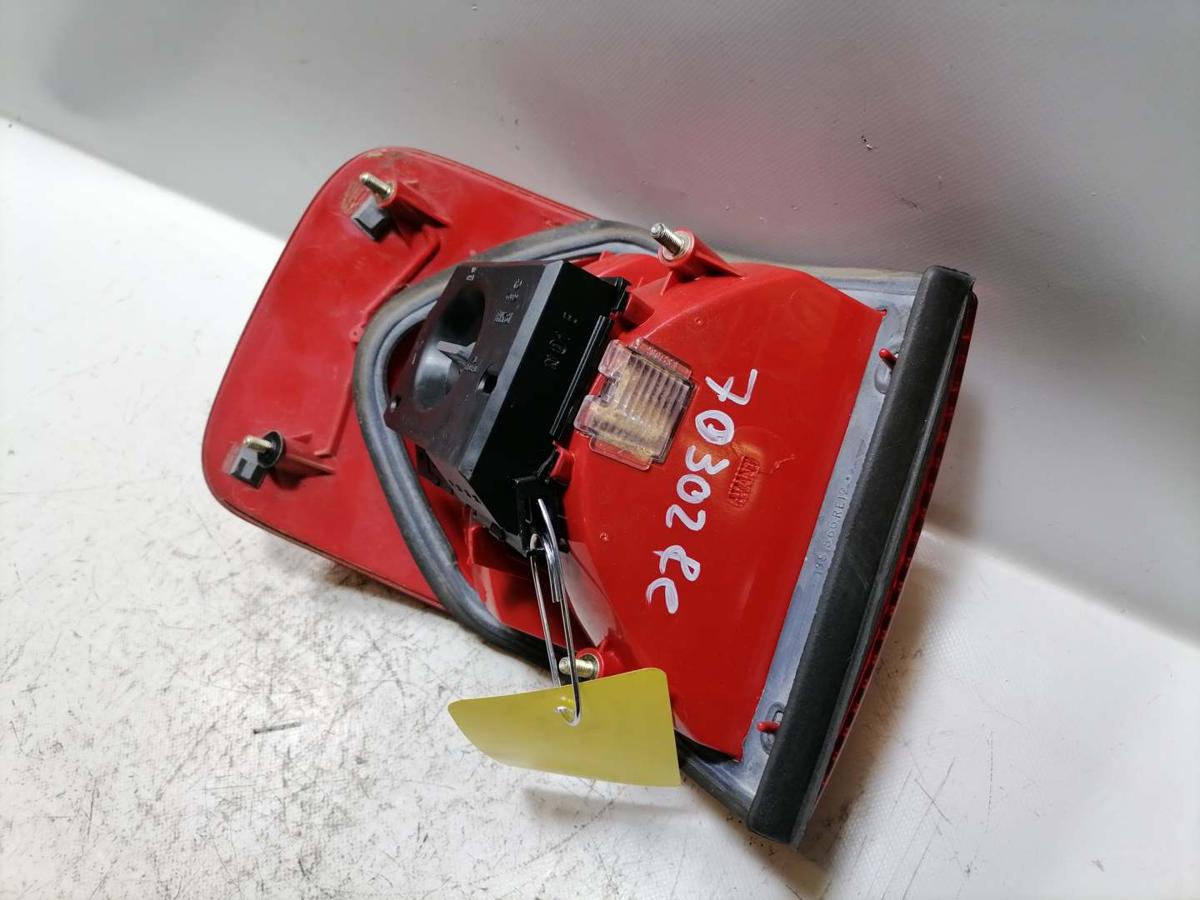 Audi 100 C4 original R&uuml;cklicht R&uuml;ckleuchte Schlussleuchte rechts Kombi Bj.1995